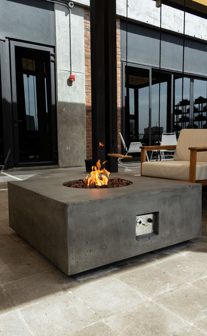 Praga Concrete Square Fire Pit