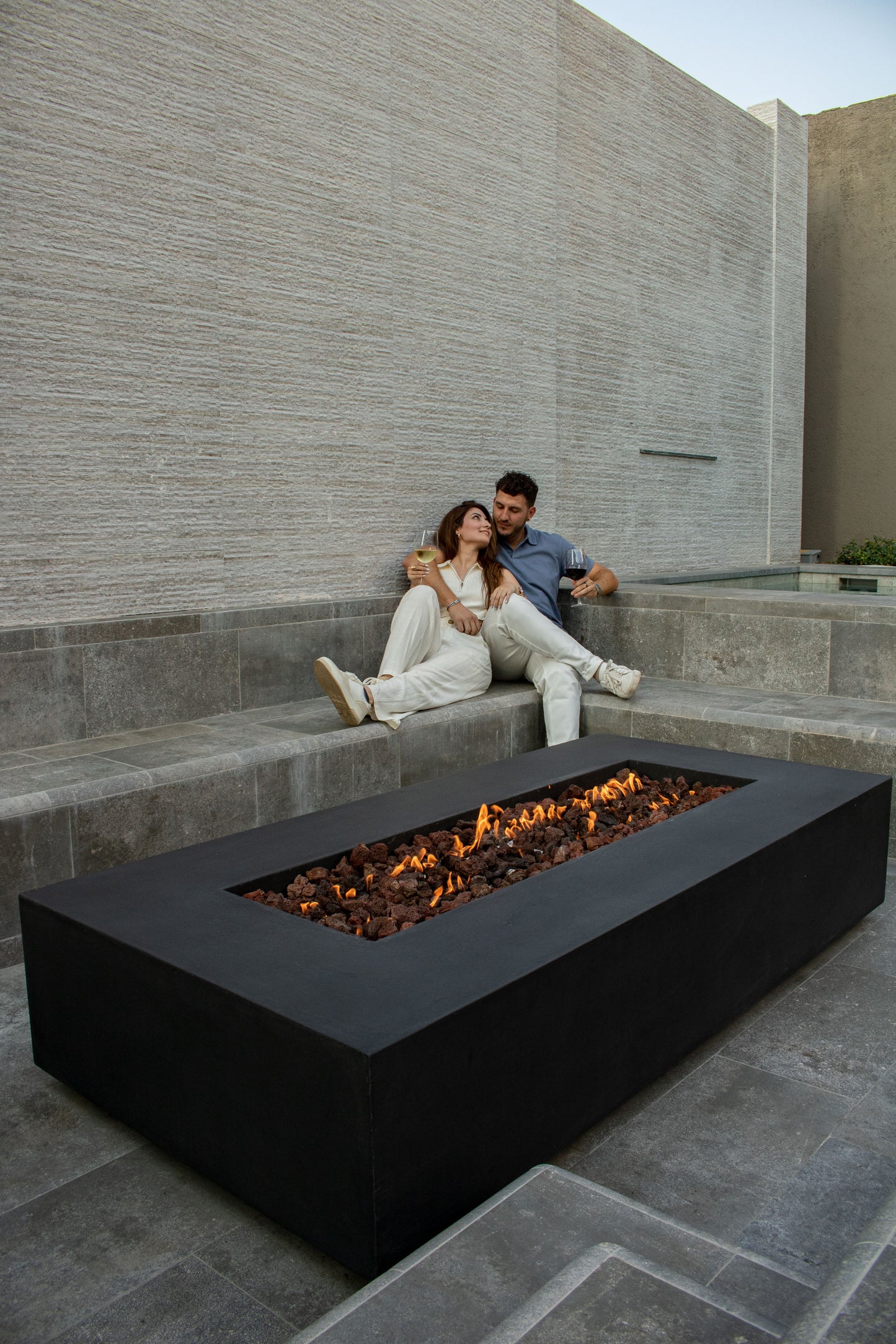 Manhattan Concrete Rectangular Fire Pit 03